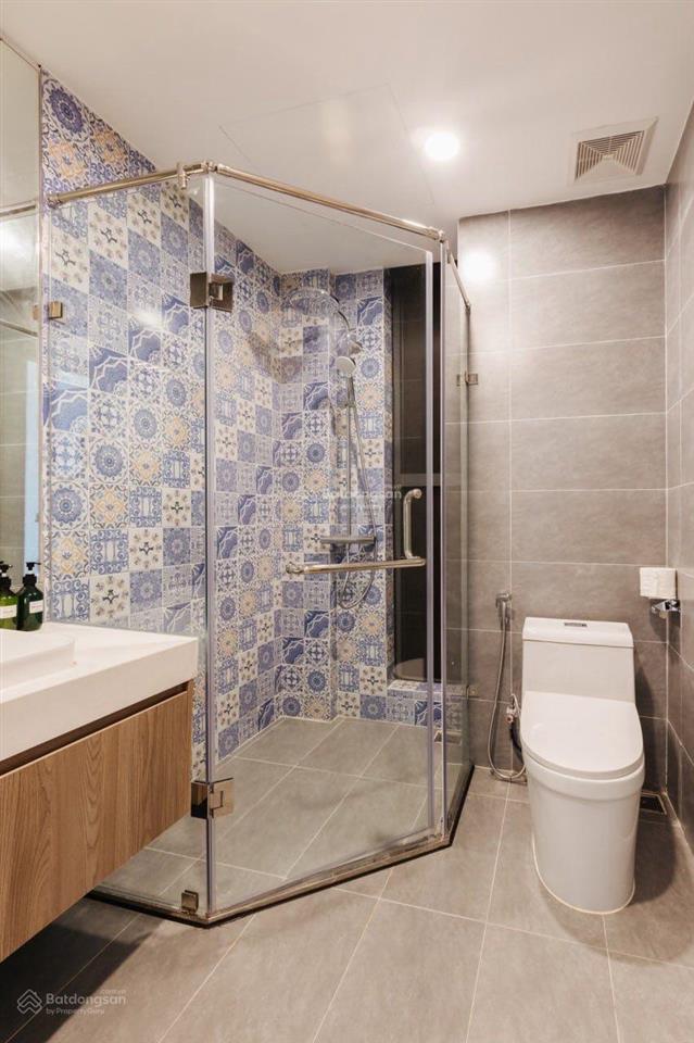 Bán toà nhà apartment tây hồ dt 330m2x9t, view hồ tây, có hầm, giá 83 tỷ, 30 căn hộ cho thuê