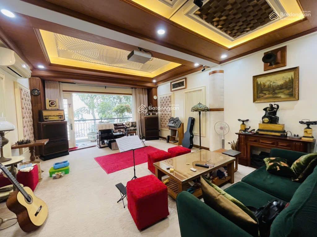 (hoa hậu tây hồ) mặt phố trịnh công sơn, dt 130m2, view vườn hoa, 2 mặt tiền, giá nhỉnh 79 tỷ