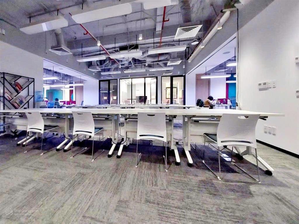 [siêu phẩm building] mặt phố thái thịnh dt 140m2, mt 7m, 7 tầng thang máy, dòng tiền 200tr/tháng