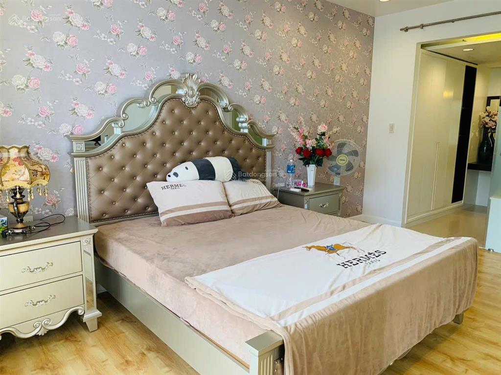 Bán căn hộ ocean vista  154m² 3pn  view biển  sổ hồng  chỉ 4.8 tỷ  tặng nội thất