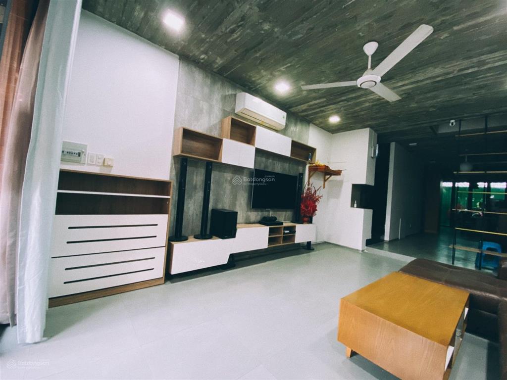 Bán nhà mặt phố tại 41 đường số 8  sau lưng chung cư the vista  26 tỷ vnd, 109 m2, 4pn, 4wc