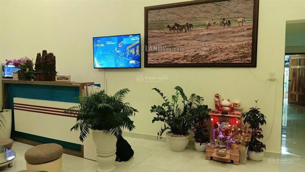 Bán khách sạn/chdv hẻm ô tô nhỏ đường lê hồng phong, phường 4, đà lạt