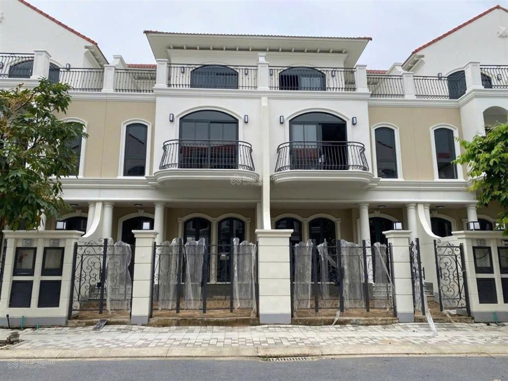 Chính chủ cắt lỗ 6x19.5m, giá hđ 6ty438, giá bán 6ty, bao thuế phí, valencia 2, aqua city