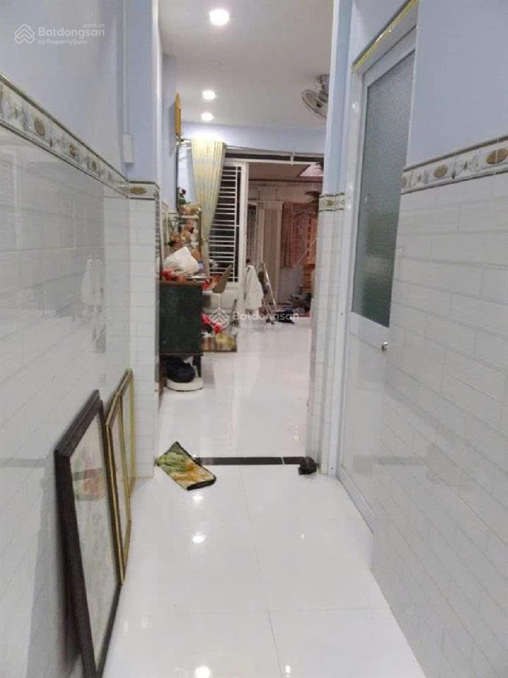 Bán nhà hẻm 4m lạc long quân p3 quận 11. 4mx17m nở 4.15m 1 lầu