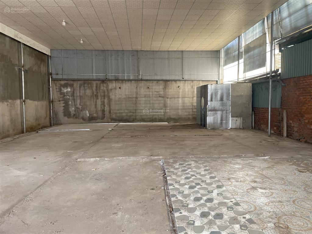 Cho thuê mặt bằng kinh doanh 12x20m nguyễn trãi khu vực sầm uất tp. long khánh