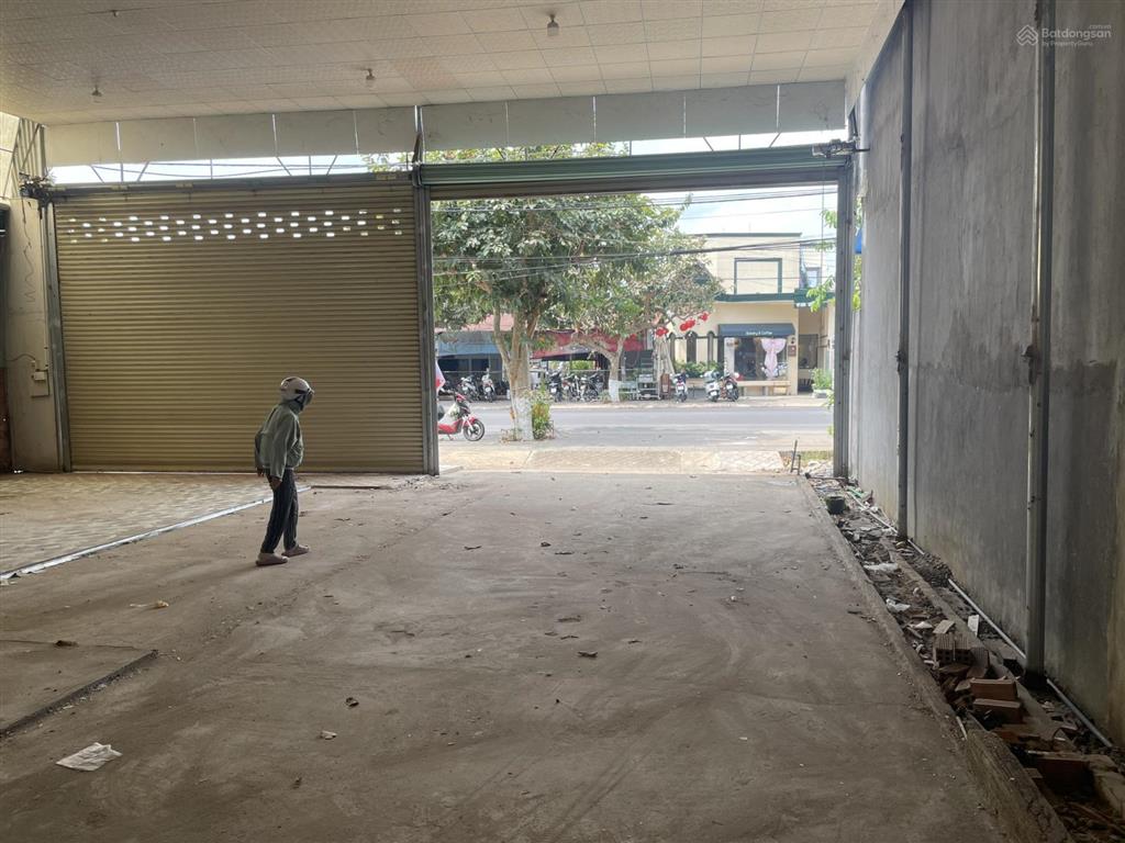 Cho thuê mặt bằng kinh doanh 12x20m nguyễn trãi khu vực sầm uất tp. long khánh