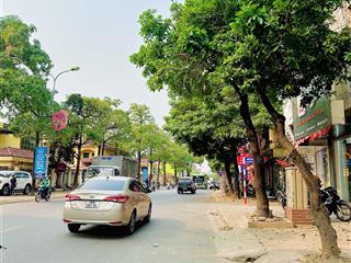 Nhà ccmn 7 tầng thang máy 21 phòng dòng tiền 80tr/tháng.