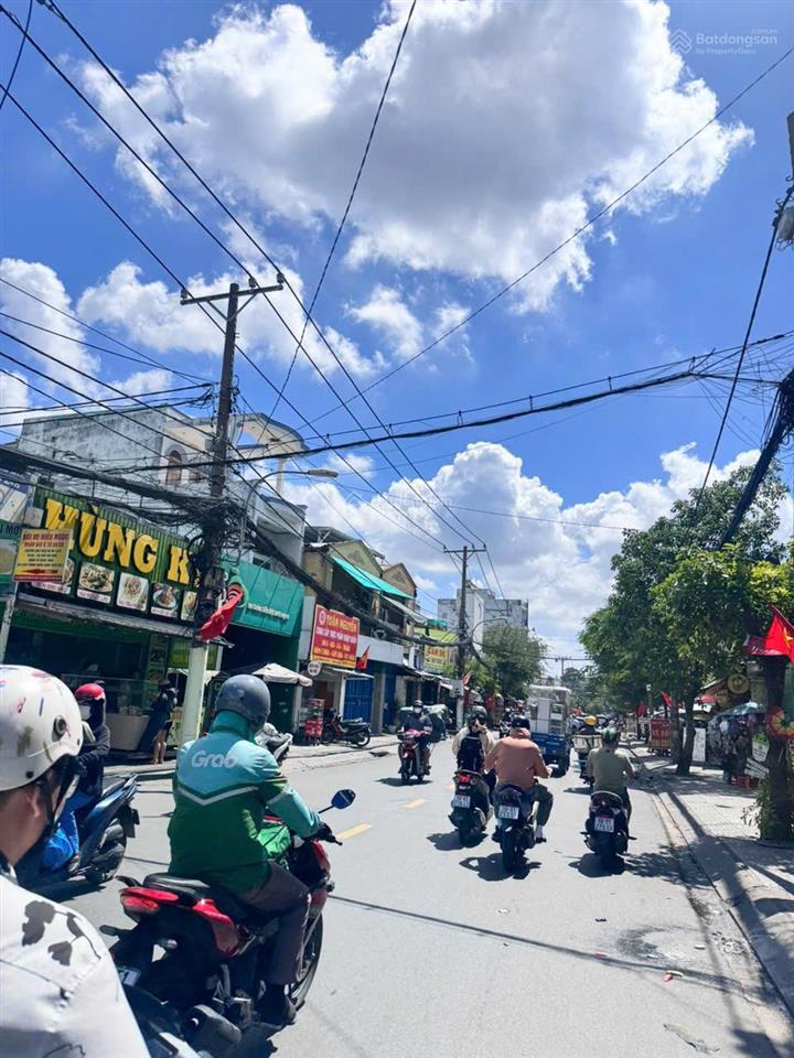 Bán mặt tiền lê đức thọ kinh doanh sầm uất 675m2 đất chỉ 68tr/m2 đất mặt tiền kd ,nhà cấp 4.