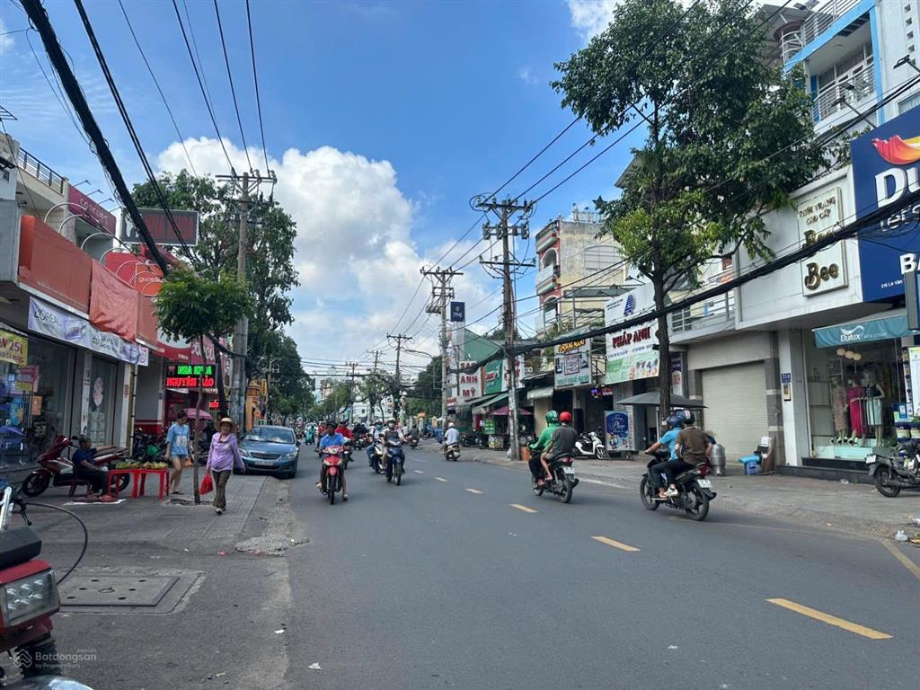 Bán toà nhà chdv mặt tiền đường nguyễn du.p7.hđt 250tr/ tháng giá bán 65tỷ tl