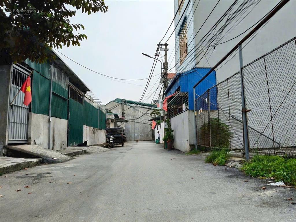 Bán 51.5m2 đất dịch vụ trạm trôi hoài đức sát khu đô thị lideco ngay sát đường 32 giá chỉ hơn 7 tỷ