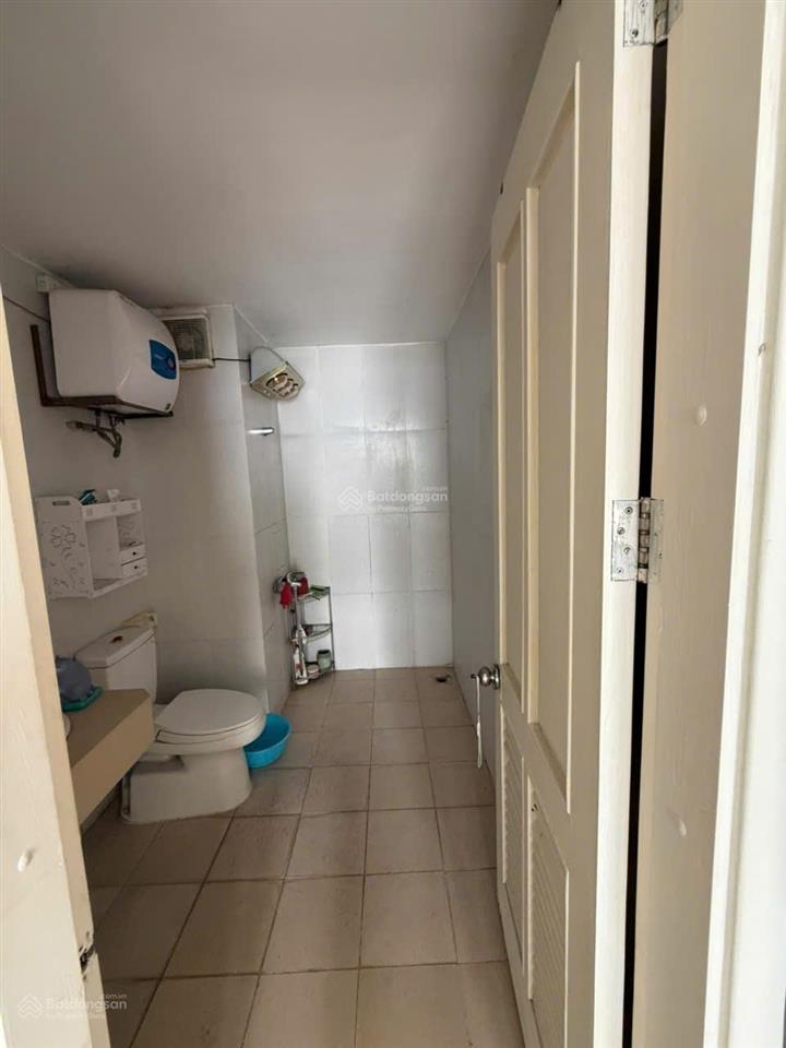 Em chính chủ cần tiền bán gấp căn hộ chung cư tầng 15 84m, ct8a dương nội, đối diện đh phenika