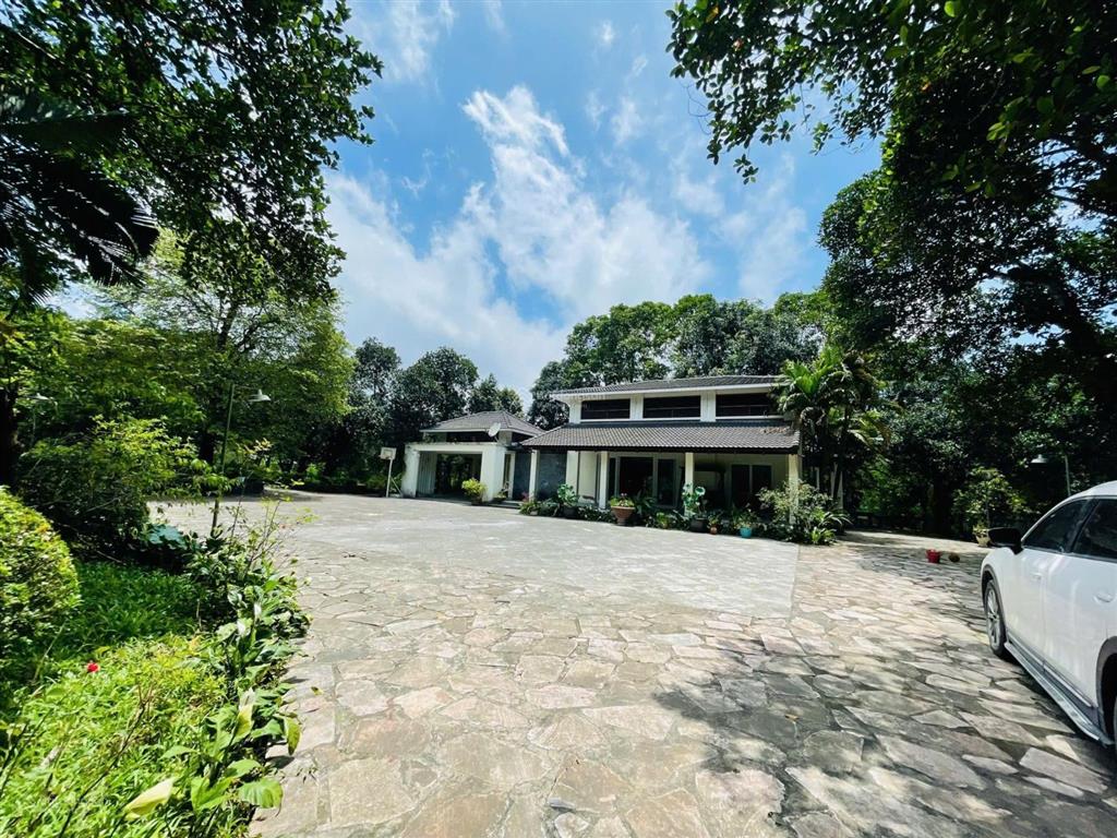Cần bán 13000 m² khu nghỉ dưỡng tại lương sơn phú thọ