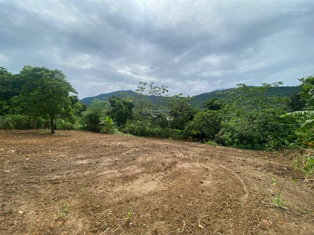 Cần chuyển nhượng 925 m2 đất thổ cư bám suối tại ba vì, hà nội