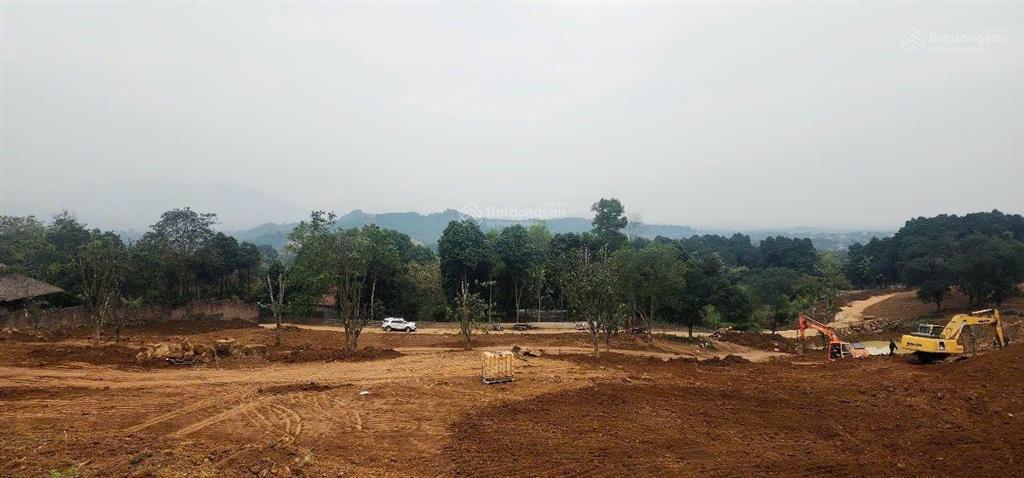 Cần bán 4,4 ha đất trang trại nghỉ dưỡng tại lương sơn hòa bình