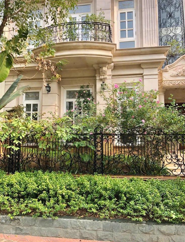 Nhà siêu đẹp! xem là mê phố lê văn lương  tố hữu  250m2 x 86 tỷ