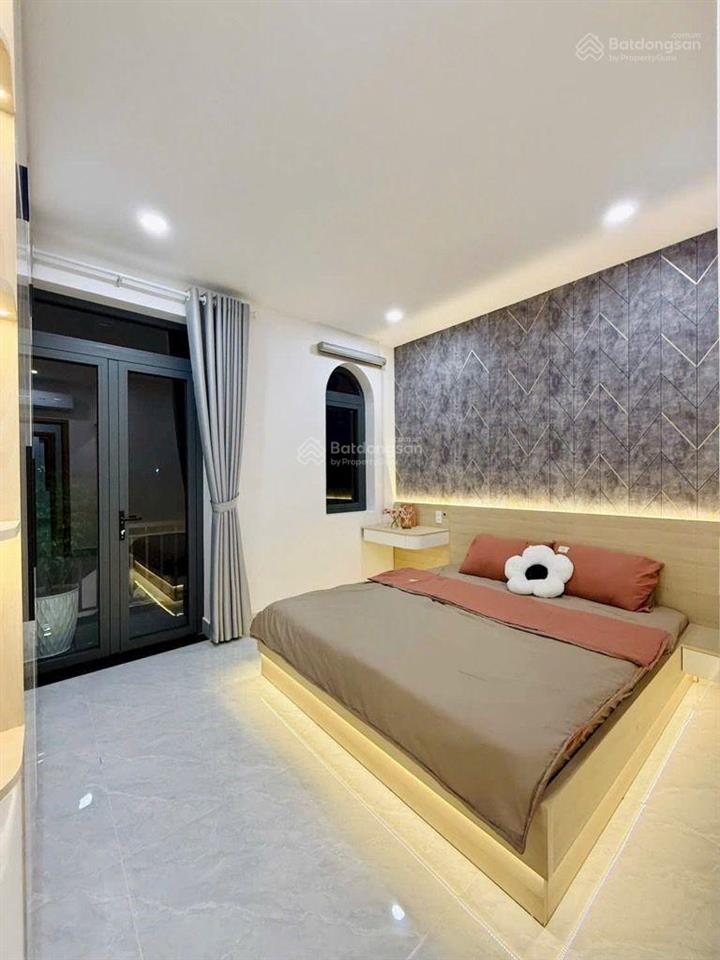 Nhà 5 tầng tặng full nội thất đường tl 37 p. thạnh lộc, q.12 dt 52m2 (4mx13m)đường 7m 6,59tỷ