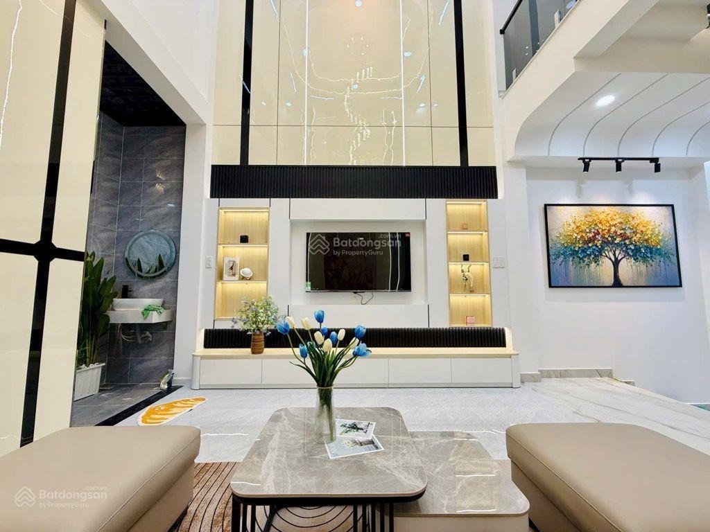 Nhà 5 tầng tặng full nội thất đường tl 37 p. thạnh lộc, q.12 dt 52m2 (4mx13m)đường 7m 6,59tỷ