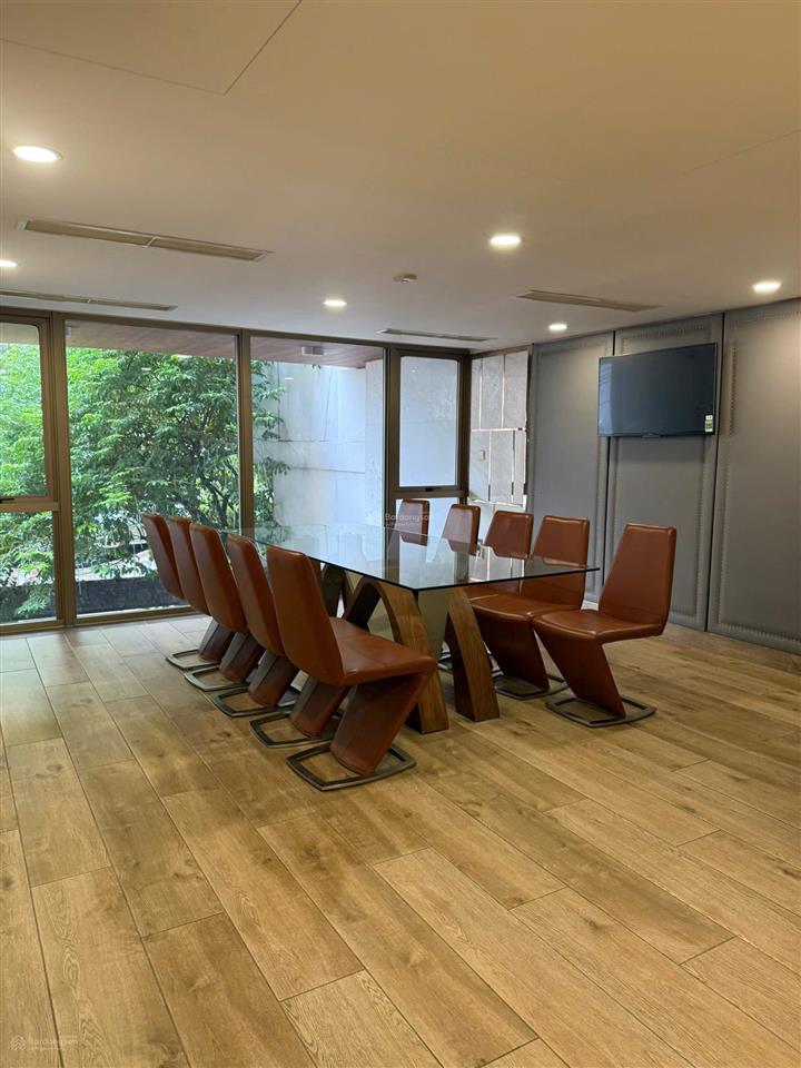 Nhà khu sân bay lam sơn, tân bình  dt 8x16m  hđt 50tr/th  giá hạ từ 30 tỷ còn 26.5 tỷ  4 tầng