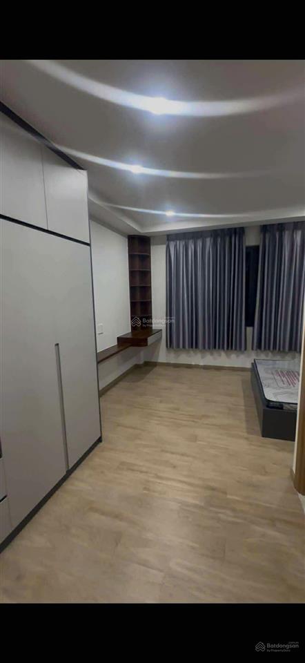 Hạ giá 3 tỷ  hiếm nhà đường 3/2, q10 dưới 16 tỷ  6 tầng  nhà kiên cố  4.5 x 14m  cn 61m2