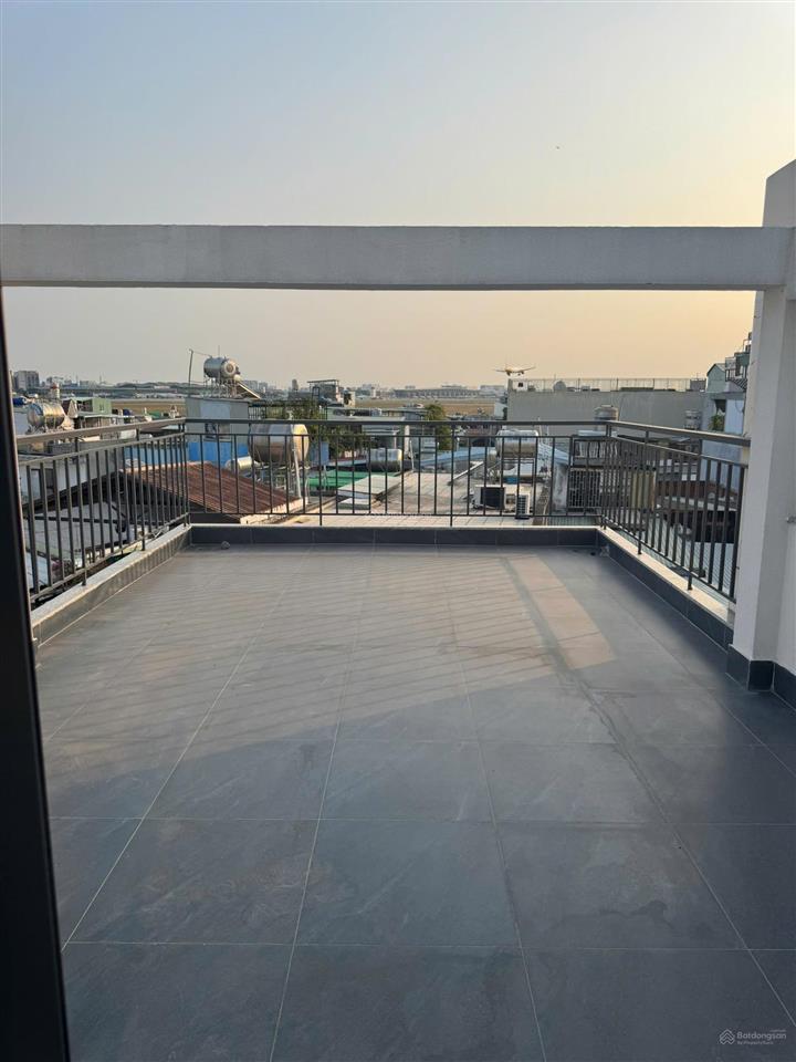 Hạ giá 3 tỷ  hiếm nhà đường 3/2, q10 dưới 16 tỷ  6 tầng  nhà kiên cố  4.5 x 14m  cn 61m2