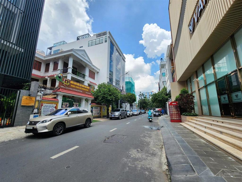 Siêu phẩm mt giá đầu tư 36 tỷ  mt ngay lam sơn, p2, tân bình  bề ngang 10m vuông a4  cn 156m2