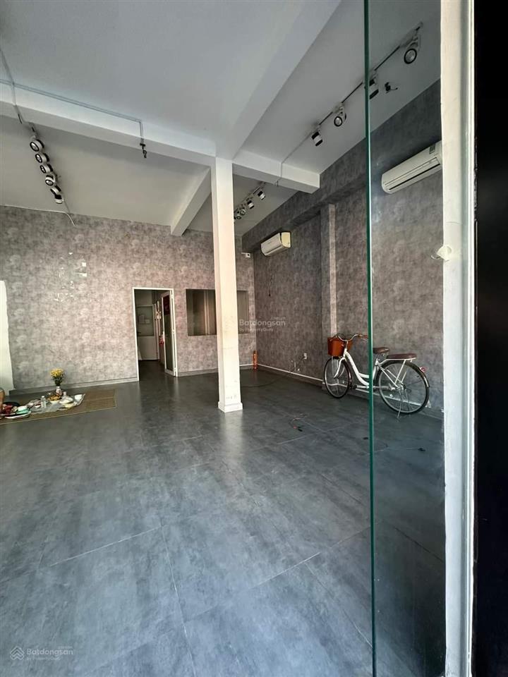 Hạ giá 5 tỷ còn 19.9 tỷ tl  bán gấp nhà đường 3 tháng 2, q10  dt 5x16m  82.5m2  4 tầng