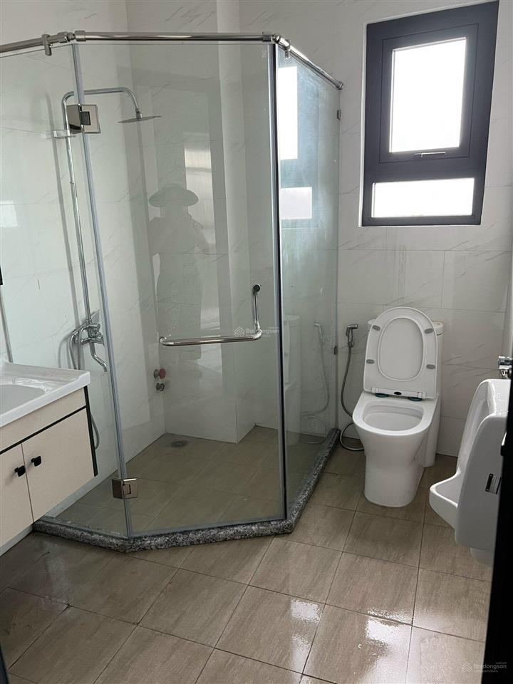 Mtkd phan đình phùng  hai bà trưng, pn  dt 7x20m  6 tầng  cn 138m2  hạ giá 45.5 tỷ