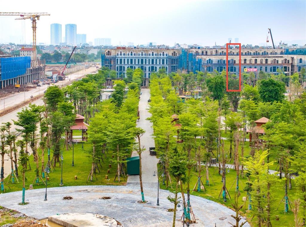 Em có duy nhất 1 căn liền kề 75m2 view công viên, giá 17 tỷ, bàn giao tháng 9/ ***