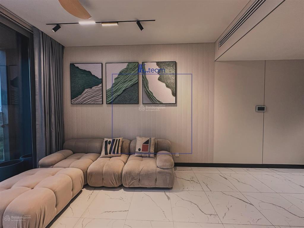 O n l y 1 tại empire city  giá thuê 38tr net  bàn giao full nội thất new 100%