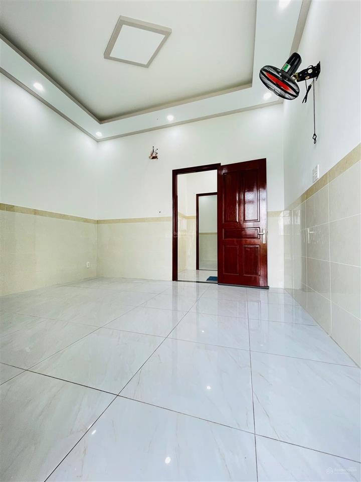 Nhà 1 trệt 1 lầu đường số 4, p. hiệp bình phước, thủ đức