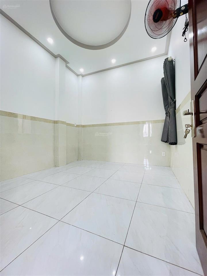 Nhà 1 trệt 1 lầu đường số 4, p. hiệp bình phước, thủ đức