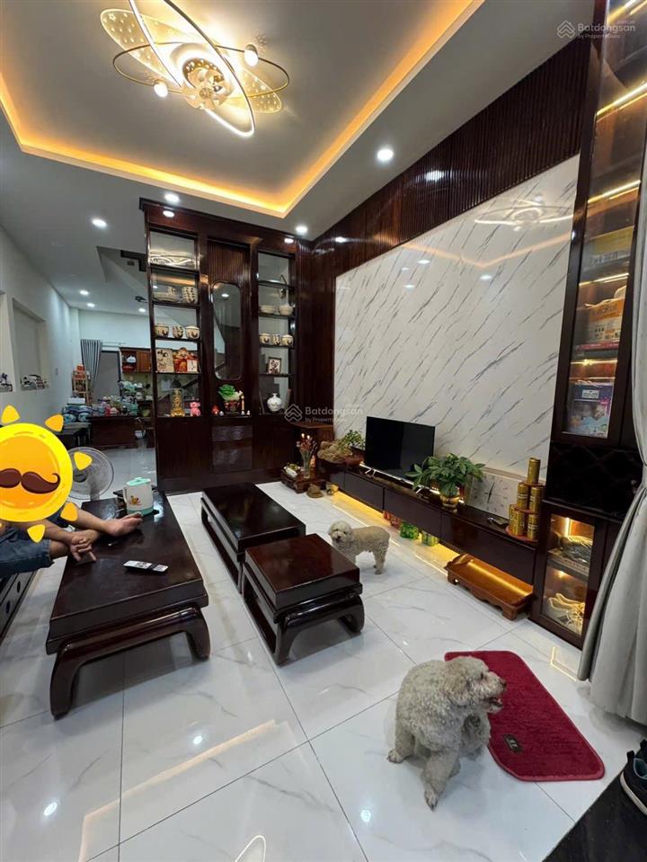Nhà 1 trệt 2 lầu đường ngô chí quốc, p. bình chiểu, thủ đức