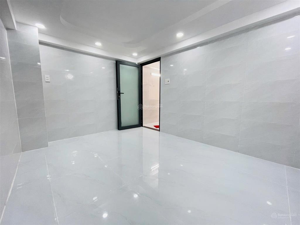 Nhà 1 trệt 2 lầu quốc lộ 13, p. hiệp bình phước, thủ đức
