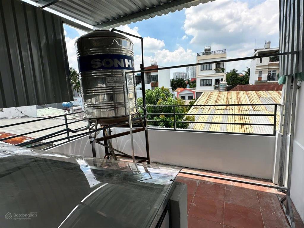 Nhà 1 trệt 1 lầu 1 sân thượng đường hiệp bình, thủ đức