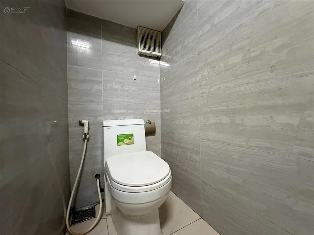 Nhà 1 trệt 2 lầu hẻm xe hơi đường 25 khu bên sông p. hiệp bình