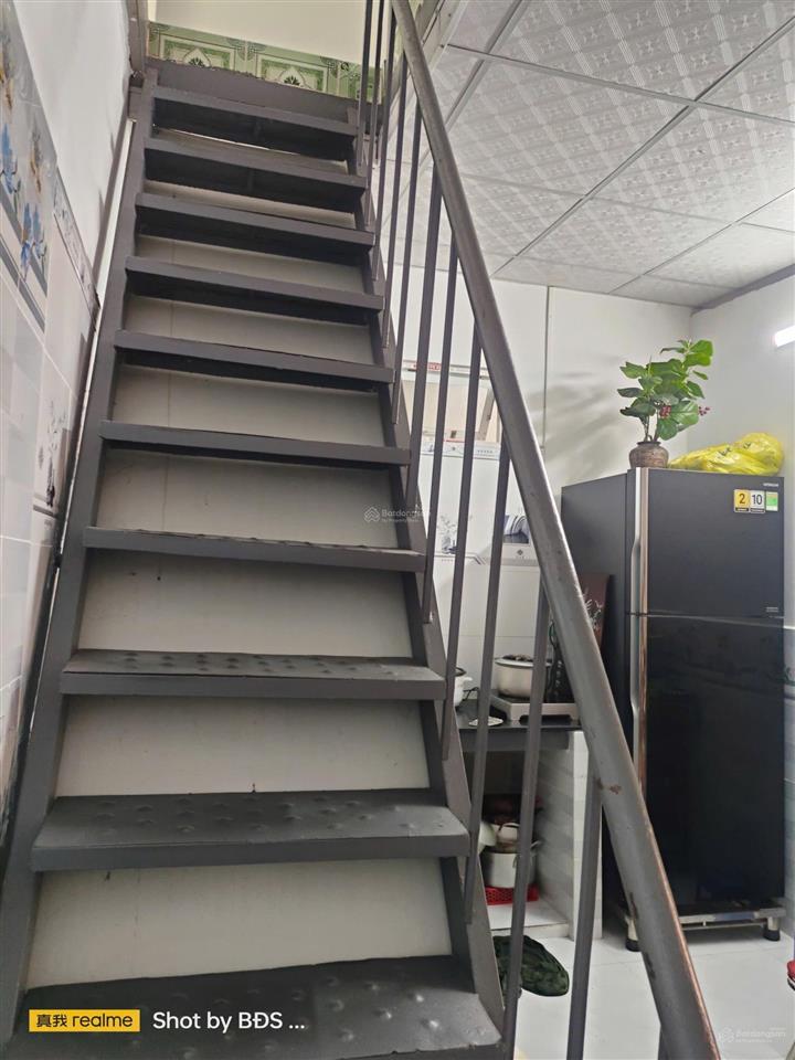 Nhà 1trệt 1lửng đường phạm vằn đồng gần gigamall
