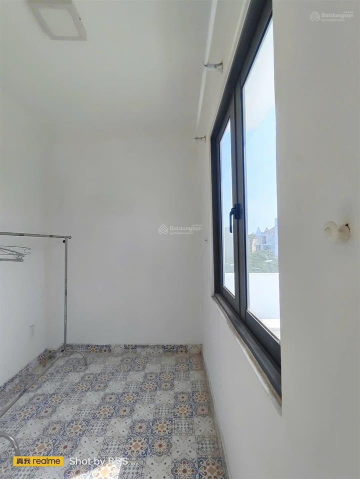 Nhà 72.6m² 3 tầng 2pn 3wc khu bên sông gigamall hbc 6tỷ950 tl