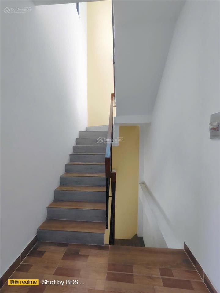 Nhà 72.6m² 3 tầng 2pn 3wc khu bên sông gigamall hbc 6tỷ950 tl