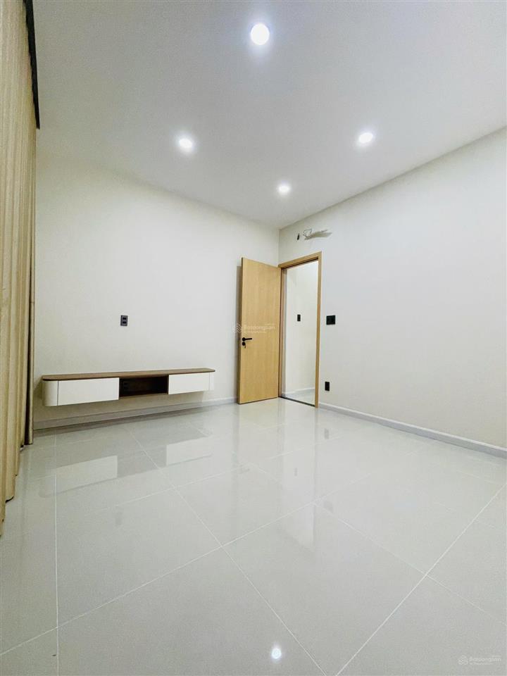 Nhà đẹp 36.8m² 1 lầu hẻm xe hơi đường 34 linh đông