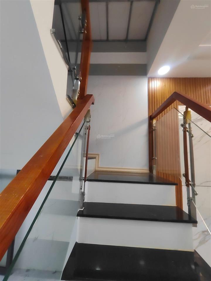 Nhà đẹp 32m2 1 trệt 1 lầu đường 49, p. hiệp bình chánh, thủ đức