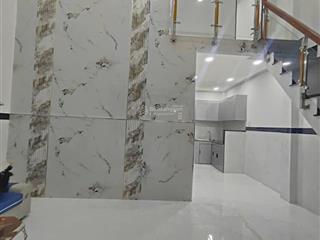 Nhà đẹp 45m2 3pn 2wc quốc lộ 13 hbp gần vạn phúc