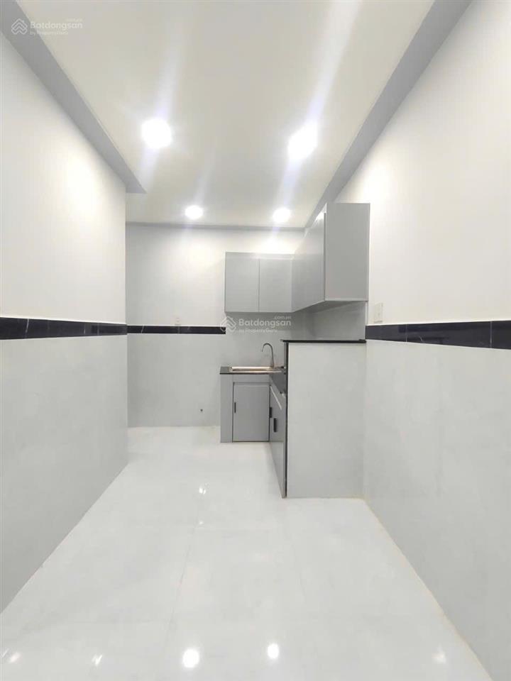 Nhà đẹp 45m2 3pn 2wc quốc lộ 13 hbp gần vạn phúc