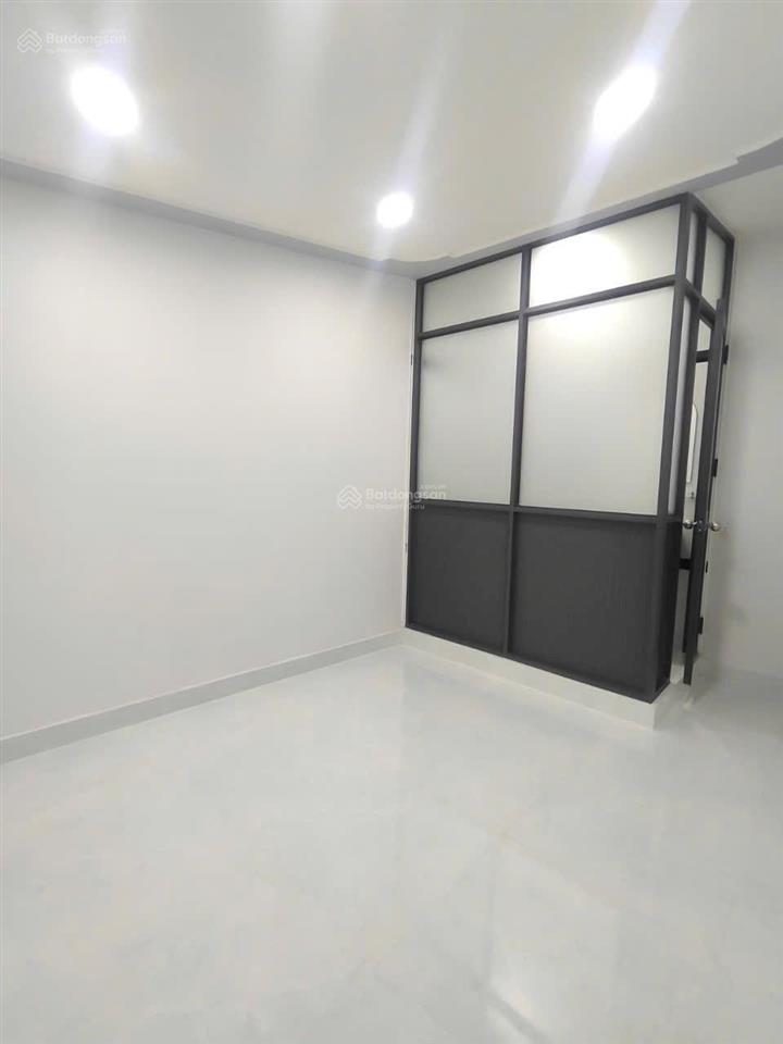Nhà đẹp 45m2 3pn 2wc quốc lộ 13 hbp gần vạn phúc