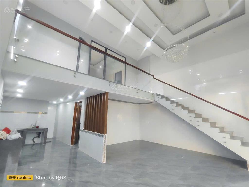 Nhà đẹp 70m2 có 3pn hẻm xe hơi đường tam bình