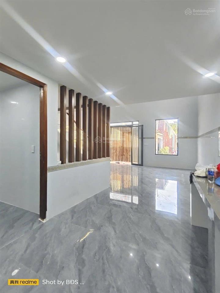 Nhà đẹp 70m2 có 3pn hẻm xe hơi đường tam bình