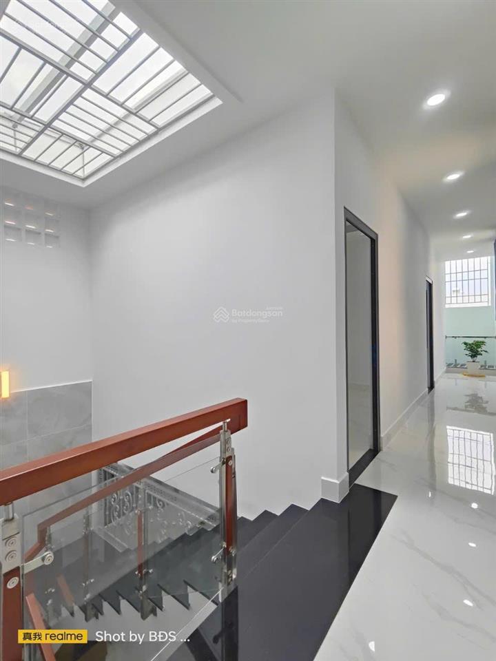 Nhà đẹp lung linh 1 trệt 1 lầu 3pn 3wc ngay chợ hiệp bình
