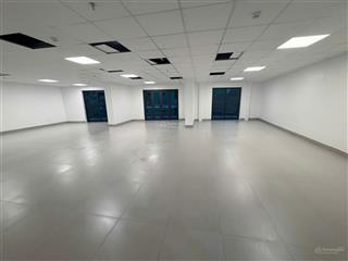 Cho thuê văn phòng tại mễ trì, nam từ liêm, hà nội 180m2, mặt tiền rộng, kd đa ngành