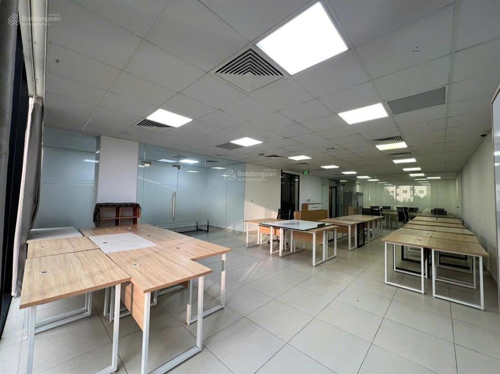Chính chủ cho thuê văn phòng 100m² dịch vọng hậu 21tr. 0971 597 ***