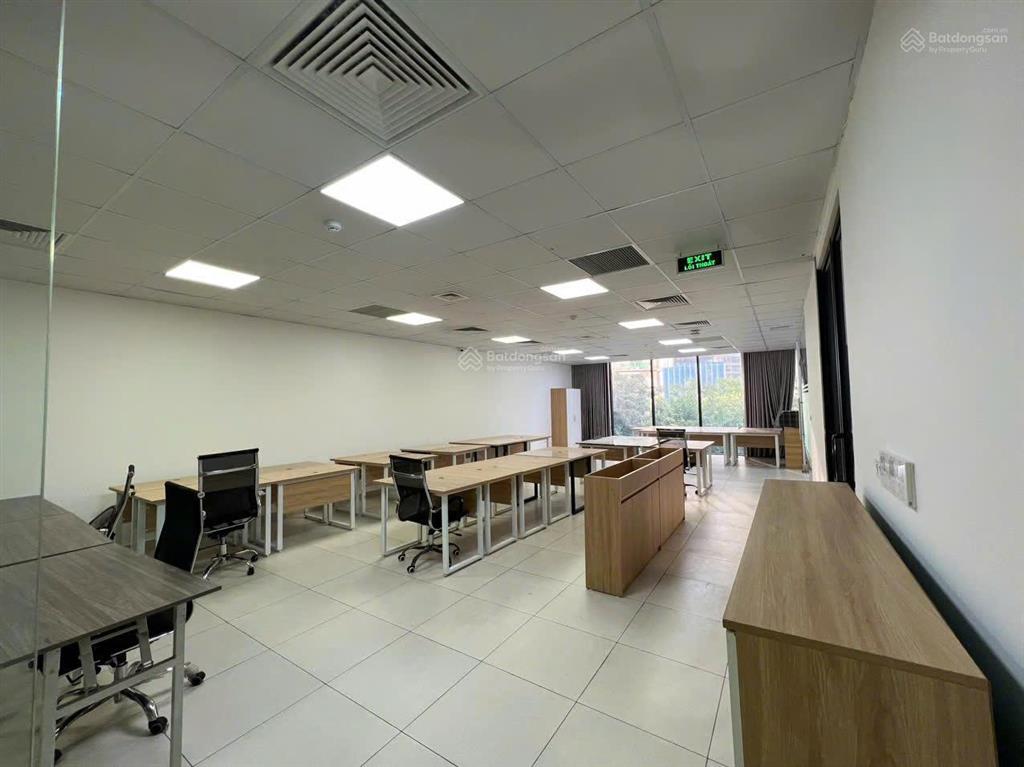Chính chủ cho thuê văn phòng mặt đường phạm tuấn tài, cầu giấy, diện tích 70m², 12tr