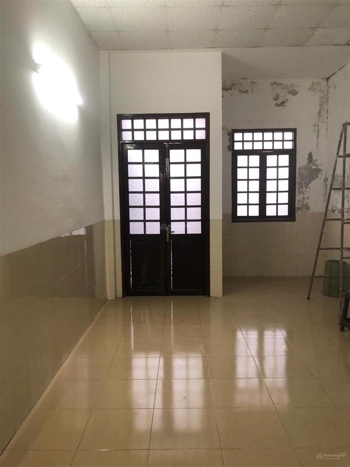 Bán nhà mặt phố 160 hùng vương, 5,5 tỷ, 64m2, chính chủ